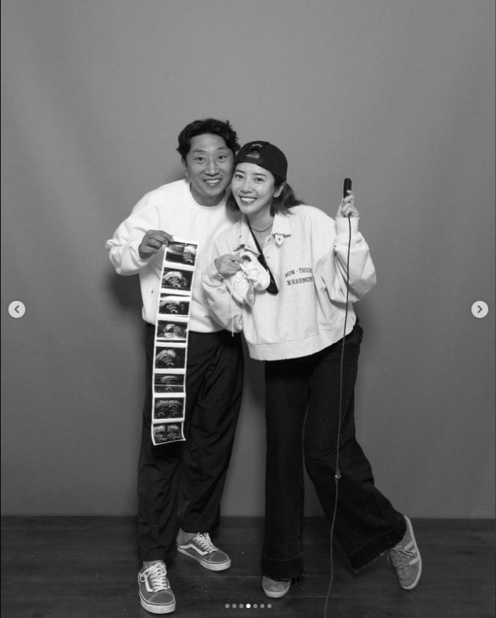 'Examiner Success' Son Dam-bi ♥ Lee Kyu-hyuk, First Family Photo 'We will be parents soon'