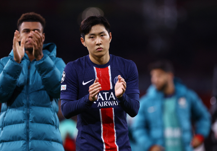 'Surprised Intermediate-Range Shoots''Most Threatening'...'UCL's First Star' Lee Kang-in shone despite the defeat against Arsenal → Create the Most Opportunities  Highest Ratings