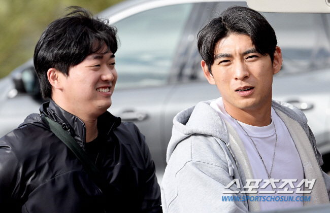 'You have to fail to gain something.''Lee Jung-hoo reminded Ko Woo-seok of 'The Value of Challenge'' again.'