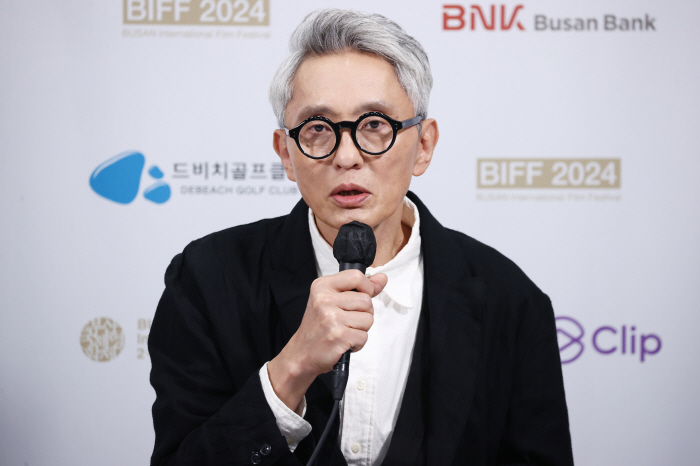  Director Yutaka Matsushige 'Director Bong Joon-ho should cheer for us, too.' Resolve'('Lonely Gourmet The Movie')