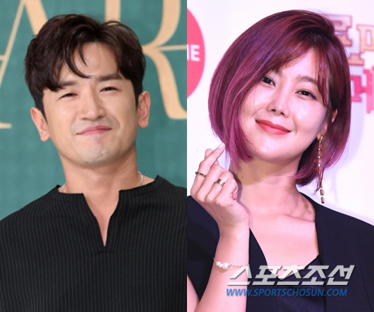 Shinhwa Lee Minwoo ♥ Solbi, suspected pink romance...While you're taking care of the mother of 'Dementia Judgment' ('Living Man')