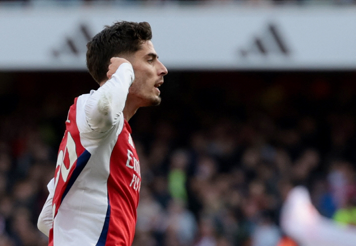 'Fan Persieweight FW' Havertz's 7th consecutive home goal →'EPL home 400 wins' Arsenal come from behind to win 3-1 against Southampton...a seven-game unbeaten streak in the league