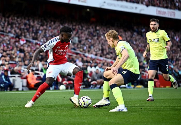 'Fan Persieweight FW' Havertz's 7th consecutive home goal →'EPL home 400 wins' Arsenal come from behind to win 3-1 against Southampton...a seven-game unbeaten streak in the league