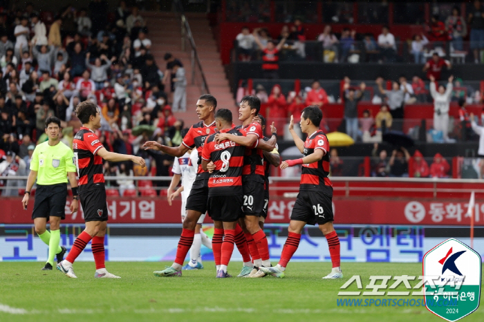 'Ji Dong-won Theater Goal'Suwon FC,'An Jae-jun Masugirl'Pohang and 1 to 1 draw...Three times in a row, it's over! Pohang'What a waste!3 consecutive wins'