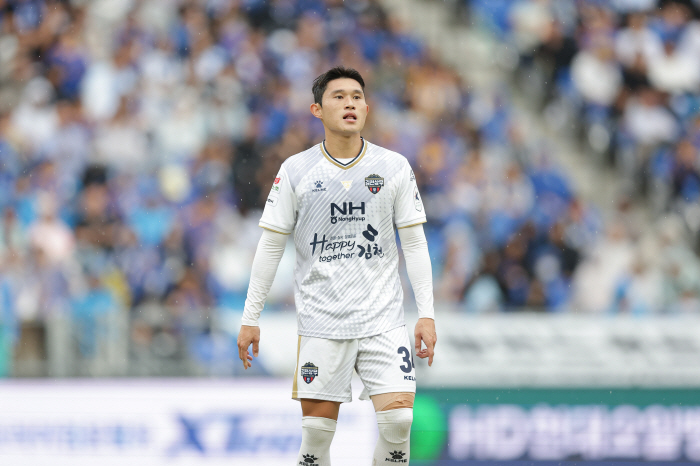 'Ko Seung-beom → Yago consecutive goals'Ulsan wins 2-1 against Gimcheon for the third consecutive year'2nd place'