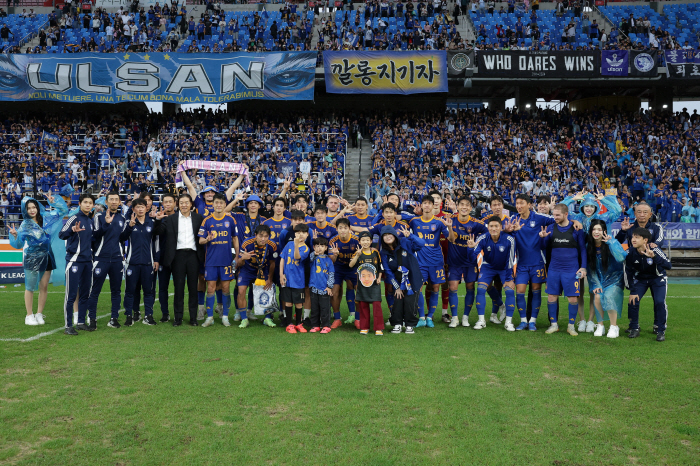 Ulsan, which is trying to win its third consecutive K-League title, achieved an average of 18,593 home spectators for the second consecutive time