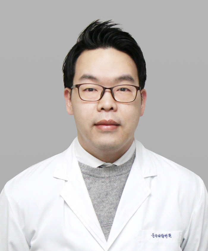 Professor Bae In-seok of Nowon-eulji Hospital Wins Outstanding Paper Award at the North American Society of Vertebrate