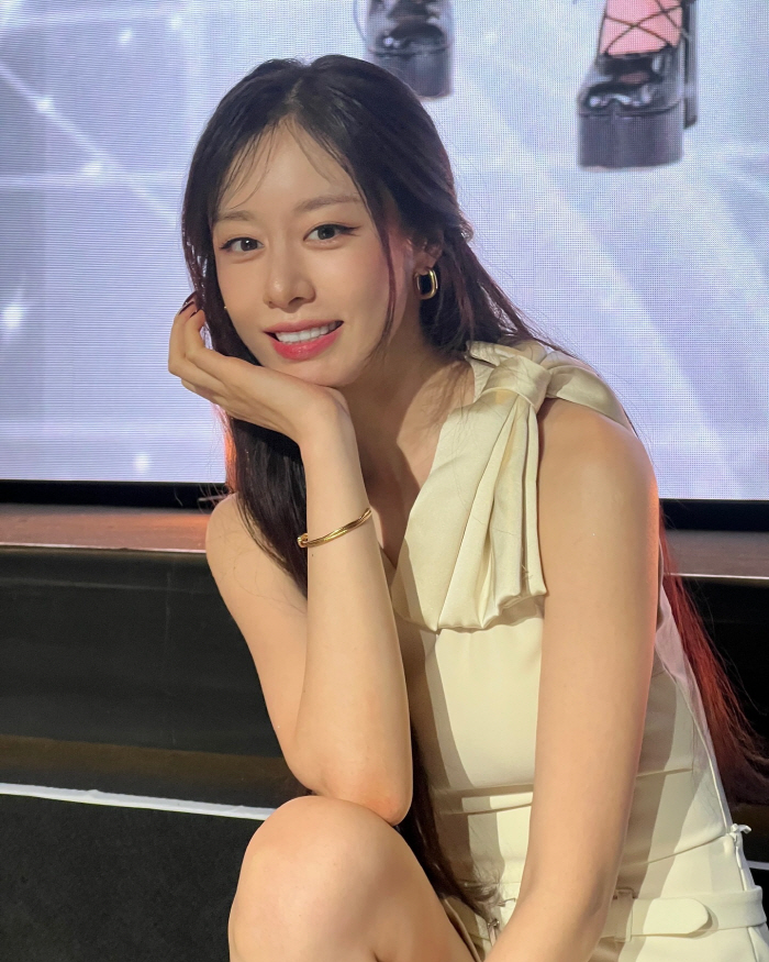  'Divorce Hwang Jae Kyun' Jiyeon, now smiling broadly'It will remain in my memory for a long time'