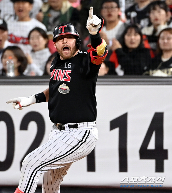 'LG PO goes 100%' Austin upset three-run  Son Joo-young 5.1 scoreless innings  Eli Tuhon's save LG, 6-5 come-from-behind victory. There is one win left for Daegu. Player Benjamin failed KT's cliff edge. 