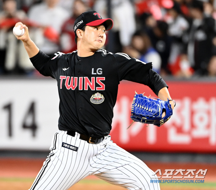 'LG PO goes 100%' Austin upset three-run  Son Joo-young 5.1 scoreless innings  Eli Tuhon's save LG, 6-5 come-from-behind victory. There is one win left for Daegu. Player Benjamin failed KT's cliff edge. 