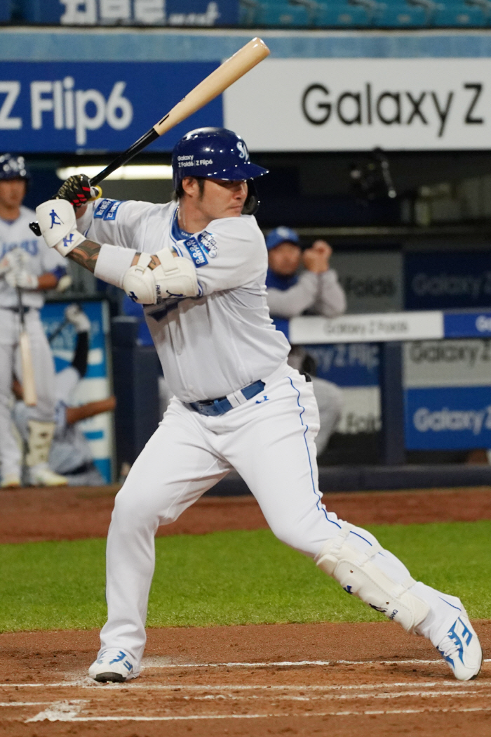 'I can see the ball well' Park Byung-ho made the first big home run in the final rehearsal...2 RBIs including the first solo shot 