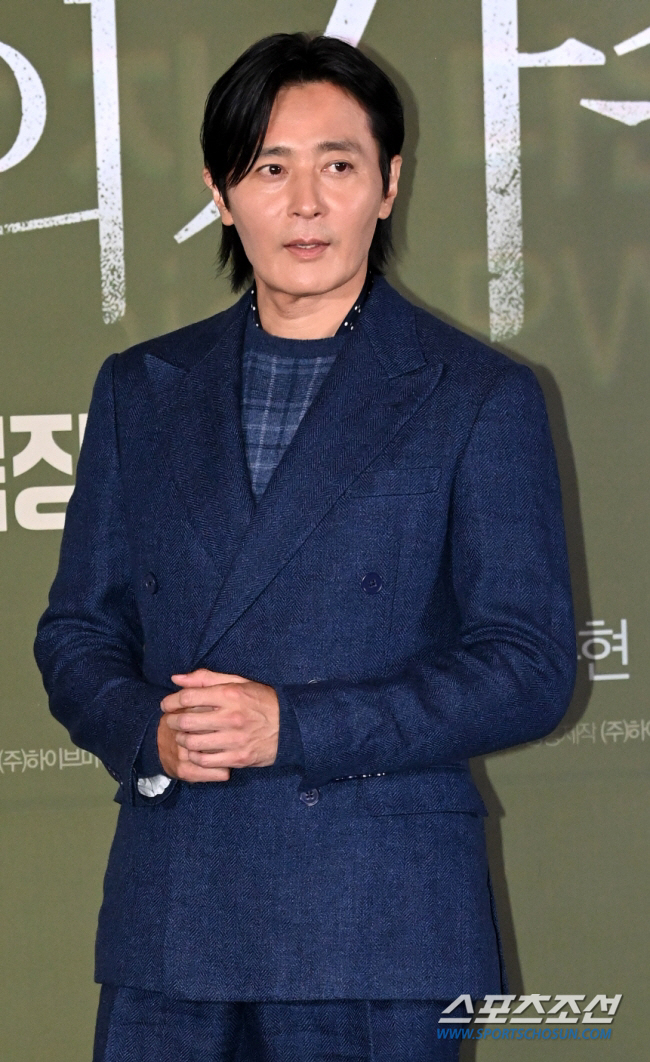 Director Huh Jin-ho revealed Jang Dong-gun's real personality ('Cinetown') 