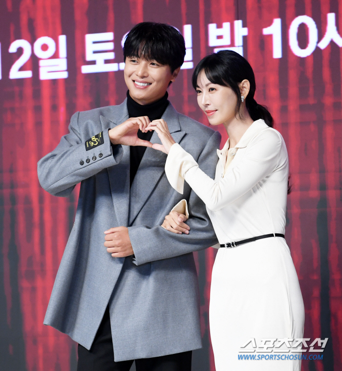  Yeon Woojin - Soyeon Kim 'Fantastic chemistry'