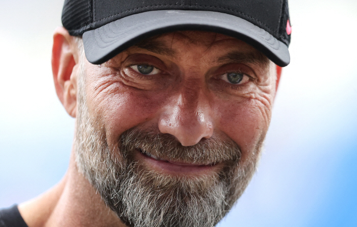 'It was because of the real money.''Normal won → Soul-pal won'Klopp, Red Bull's annual salary is 18 billion won...He also opened up the possibility of playing for the German national team