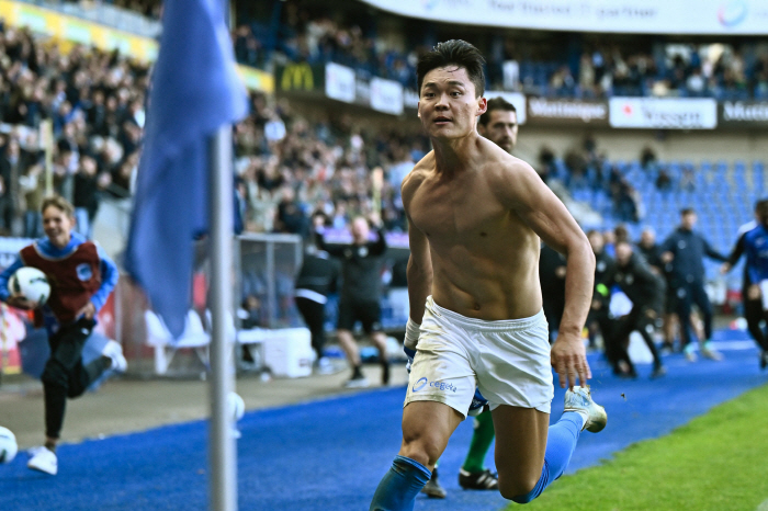 World Cup reserve player → Son Heung-min's encouragement → An emotional debut goal in two years 'Impressive Story'Next Hwang Ui-jo' Oh Hyun-kyu is glad to see you