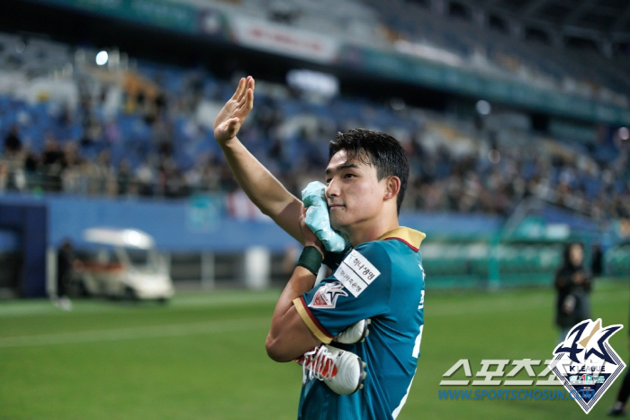 ''2nd consecutive AS'Bae Junho X'First goal starting point'Hwang In-beom X'Iron Wall'Jo Yu-min'Hwang Myung-boho'Daejeon Three Musketeers'Proud of You