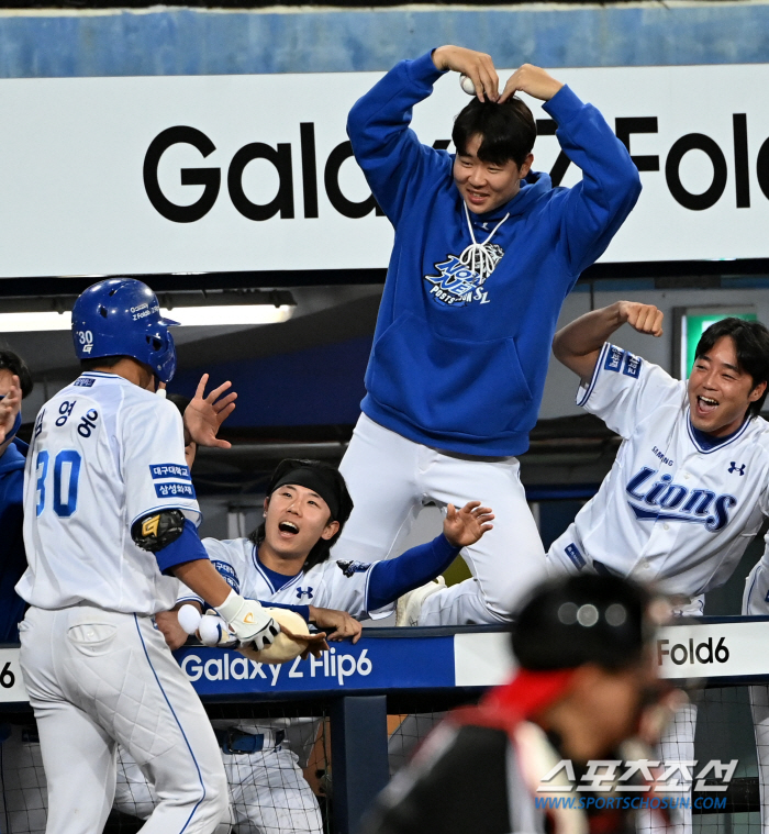 'Connor, Samsung is strong even without Koo Ja-wook'1st win to Gwangju' Kim Young-woong, Kim Heon-gon (2), Diaz (2) Home Run Five Big Ball Show  Won Tae-in 6.2 innings, one run, Samsung come from behind to win 10-5 