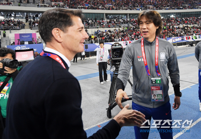 Director Casas' tactical change? “Lee Jae-sung did a good job stopping Lee Kang-in.” 