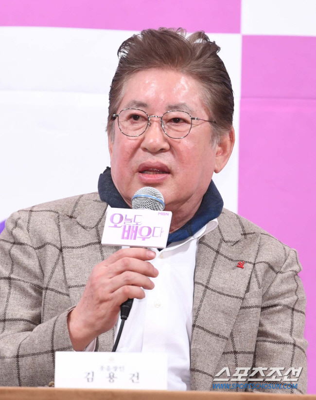 Kim Yong-gun was killed as an actor..'Die' even threatening message 'Shock''('Sound of dogs')