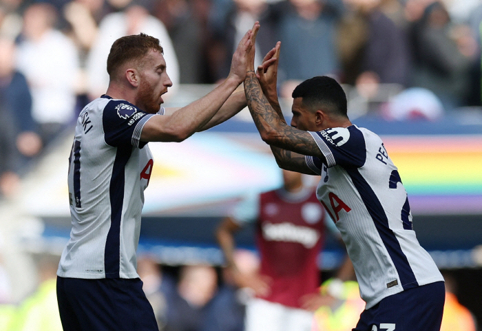 Son Heung-min scored his third goal of the season! 1 goal  1 goal  1 goal  1 point  1 own goal induction 'Very good performance'...Tottenham win 4-1 over West Ham