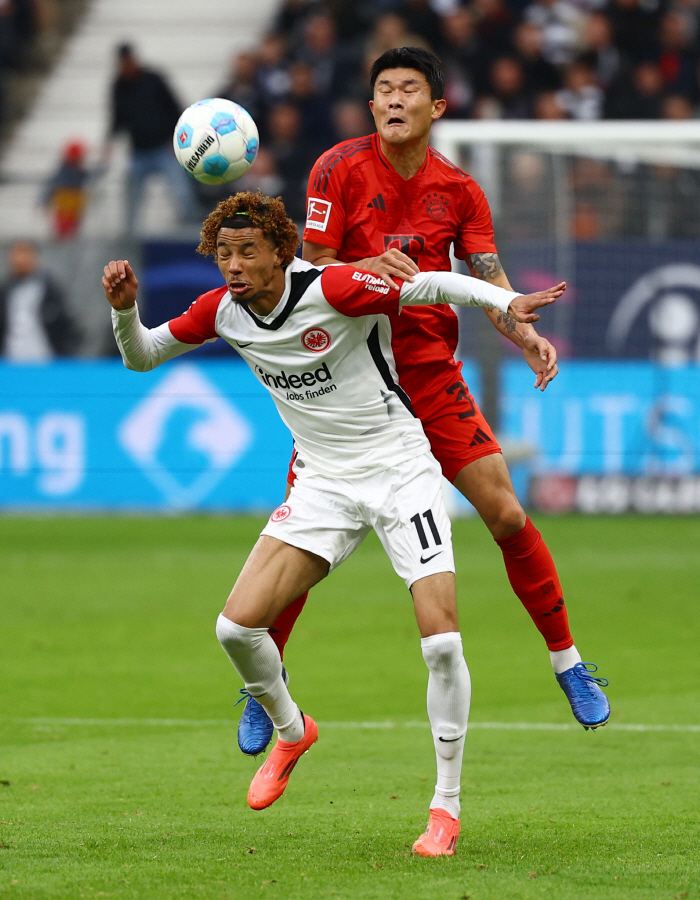 In front of Kim Min-jae, who is again a wall, the strongest two-top in the Bundesliga is also 'weapon', defense  build-up 'Full score performance'...'Kane Hat-Trick' Bayern win 4-0 over Stuttgart'