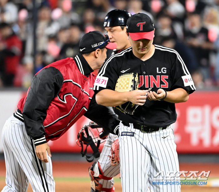 Lim Chan-gyu and Son Joo-young praised it. What about ENCE? M.E.R.E... 3 runs in 2.2 innings → 5 runs in 3 innings. There was no last chance for the 'preliminary FA' 