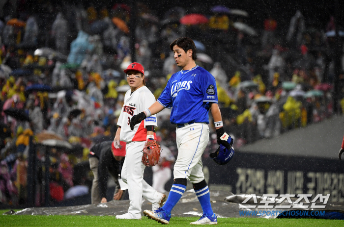 'After the bottom of the sixth inning' The strongest pitcher first, every inning is at war...Rain from 400, 'Rain Cold Requirements' variable