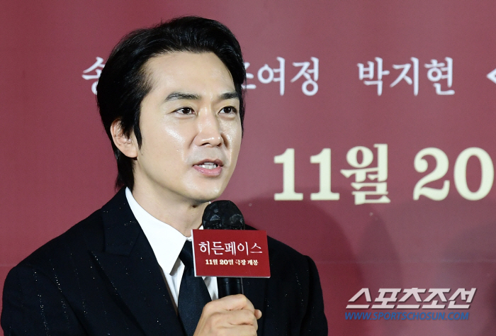  Song Seungheon 'Handsomeness that doesn't change'