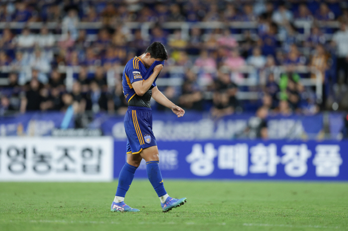 ''The striker proves his value with a goal' 'The lowest' Ulsan's biggest pending issue is a four-year rematch with Joo Min-gyu's resurrection Vissel Kobe