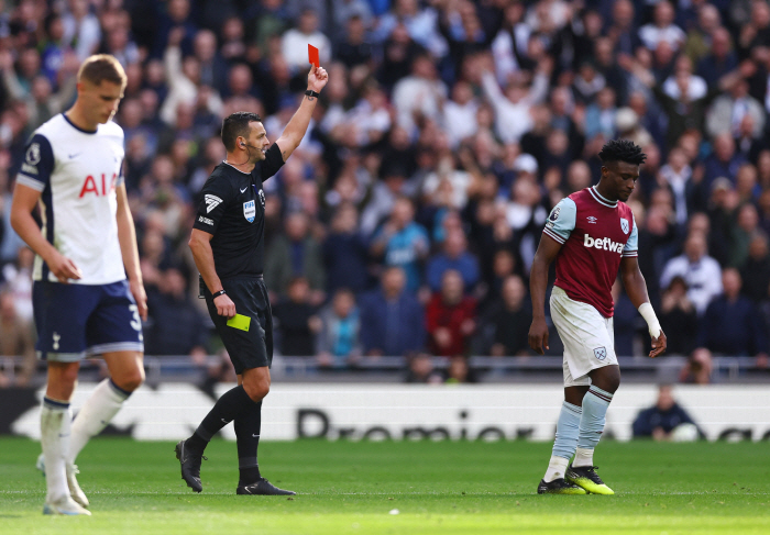  Tottenham, who got slapped, even got fined 35 million won! → 'You didn't stop the violence, did you?'