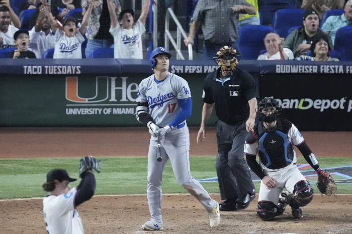 The highest price in history! What is the actual value of Ohtani's 50 home run ball that the Dodgers suggested '400 million'? Last-minute war of wits → 26 years old record broken