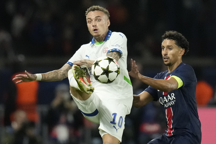 'It's too bad Lee Kangin!' First UCL scoring opportunity of the season blocked by fingertips →'Fake 9'68 minutes played  2 shots...PSG draw 1-1 against Eindhoven