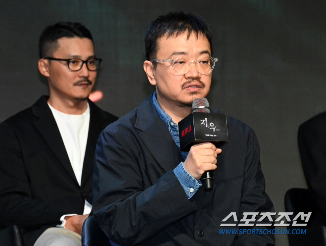 Shall we move on to 'Train to Busan'? Director Yeon Sang-ho is looking forward to preparing a new zombie movie 'Collective' ↑