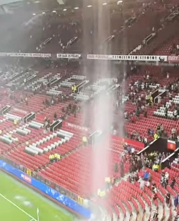 'The Smell of Sewers vibrate'' Park Ji-sung chose Old Trafford 'Shock Status'The Stinkiest EPL Stadium