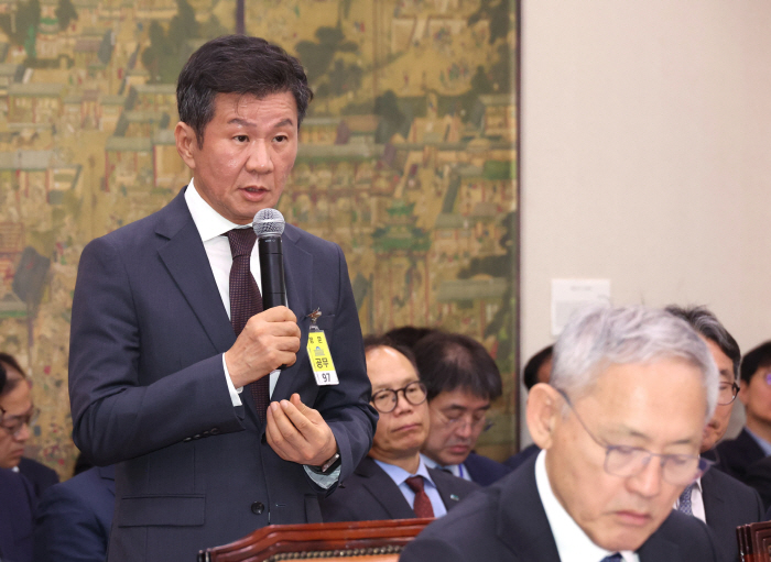 Chairman Chung Mong-gyu'There is a letter from Jesse Mashi that it is difficult to be the director of South Korea'