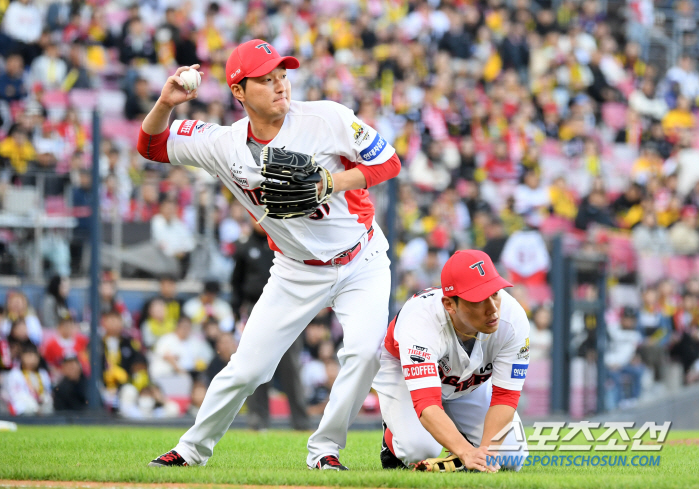 'Left-hand consideration'→Right-hander Jeon Sang-hyun, why did you change your choice? I heard there was a 'reversal drama' right before the game. 