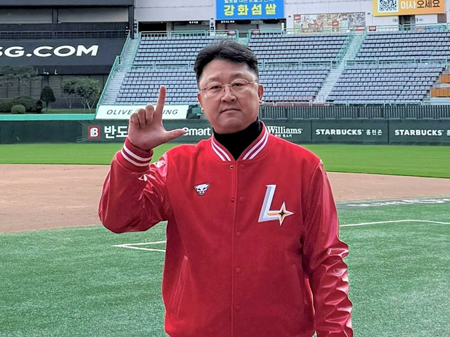  SSG Son Si-heon, 2nd-tier coach → Lee Dong-young, 1st-tier defensive coach, returns to head coach Song Shin-young