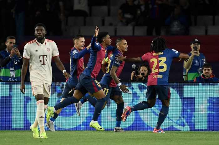 'Struggling in the background!' Kim Min-jae, Airball Domination  Accurate Long Pass →'Unfairly Lost a Run'...Munich loses 1-4 against Barcelona