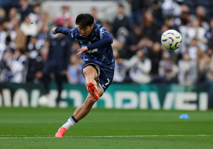 'Tottenham is in a state of emergency!' Steel king Son Heung-min broke his hamstring again → Injuries recurred in 70 minutes...'To have a meeting with Postecoglou SON' increased concern