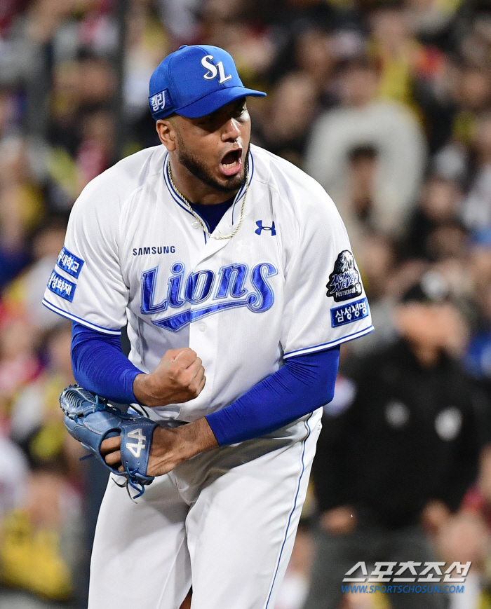 '101→110→107' Reyes was also the Samsung saviorAfter PO, 7 innings of monster throws! 