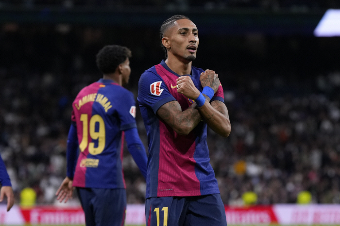 Barcelona, Munich and Real Madrid scored four goals, becoming the youngest El Clasico to score a 4-0 victory...Mbappe, scoreless  offside 8 times 'Disgrace'