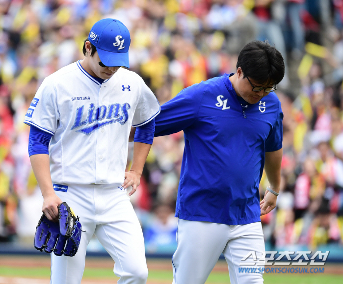 'Oh my gosh.' I can't believe the king of multiple wins has collapsed... The national team lost Son Joo-young to Won Tae-in. Premier 12 semifinal dark cloud 