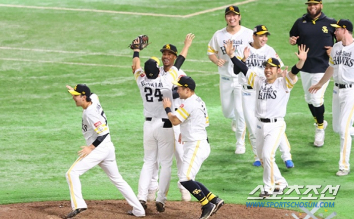 The right-hander ace summoned the structure 38 years ago, and the Softbank Japan Series won 13 consecutive games (Min Chang-ki's Japanese baseball)