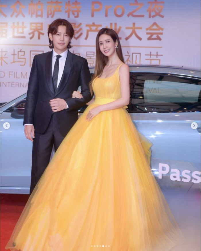 '10 billion in sales' Lee Da-hae, this time with ♥Seven, the red carpet with a couple