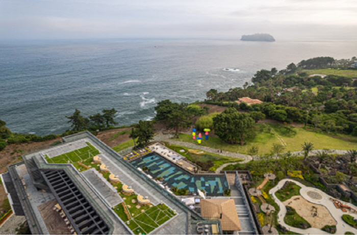 Jeju Oreve Resort Set New Criteria for Healing Life in Nature