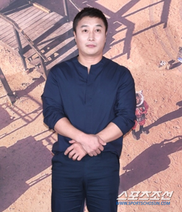 Kim Byung-man got married for a year 'Pretending to be happy for 10 years, I was afraid' ('Table for 4')