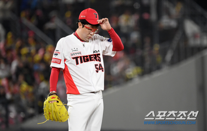 Oh my god! The 'back-to-back  consecutive hitters' collapsed, the steel plate with five runs in 2.2 innings 