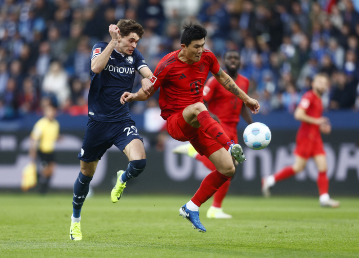 ''Unshakable' Kim Min-jae tows no runs with a supertackle...Bayern win 5-0 at Bochum 'leading run'