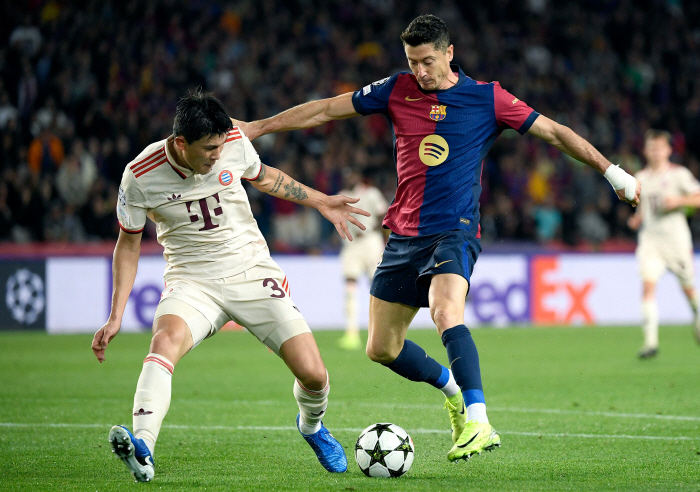 ''Unshakable' Kim Min-jae tows no runs with a supertackle...Bayern win 5-0 at Bochum 'leading run'