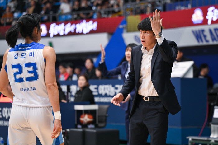  Open game win, Woori Bank coach Wi Sung-woo 'In the end, Kim Dan-bi did it for you.'